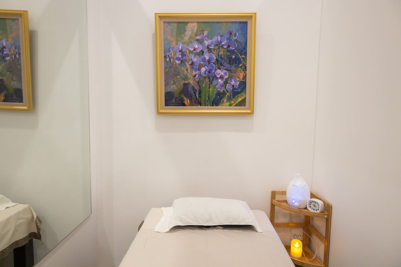 ห้องอโรม่าส่วนตัว — private aroma oil massage room